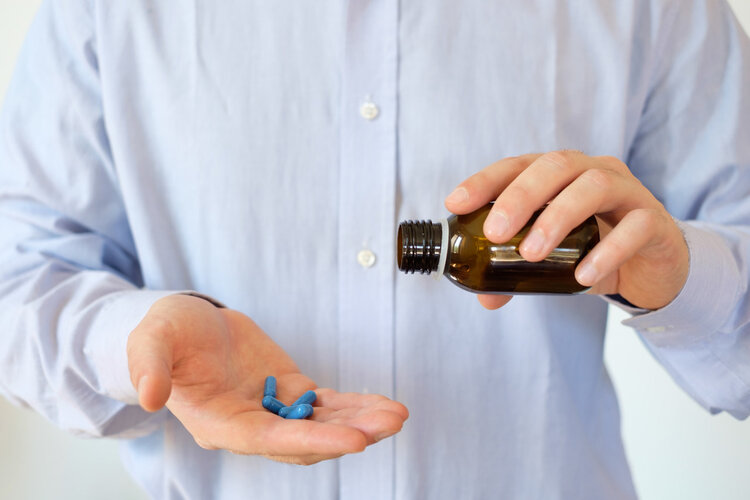 体检|没有“乱搞”，却查出艾滋病？好心提醒：这些常见动作也易感染