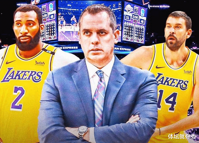 湖人队|比赛结束，湖人球员都在庆祝，有谁留意，他却第1个走向了詹姆斯