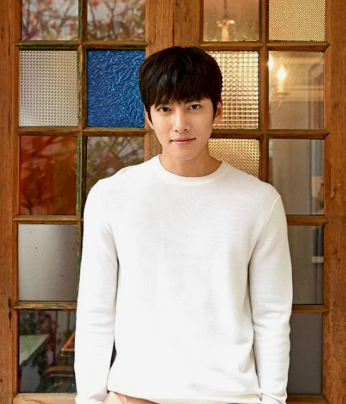 章泽天|池昌旭 THE K2搭档林允儿的帅气男神， 你们知道他吗