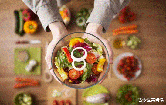 香蕉|33岁男博士“内卷”4年，确诊胃癌3月逝世，医生：“内卷”害人不浅