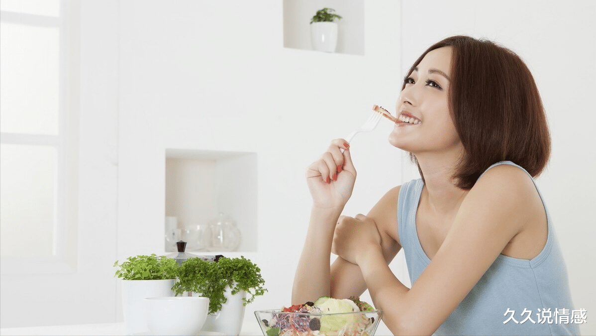 久久说情感|一个男人倾述：老婆出轨多年我装不知道，每天把她当赚钱工具