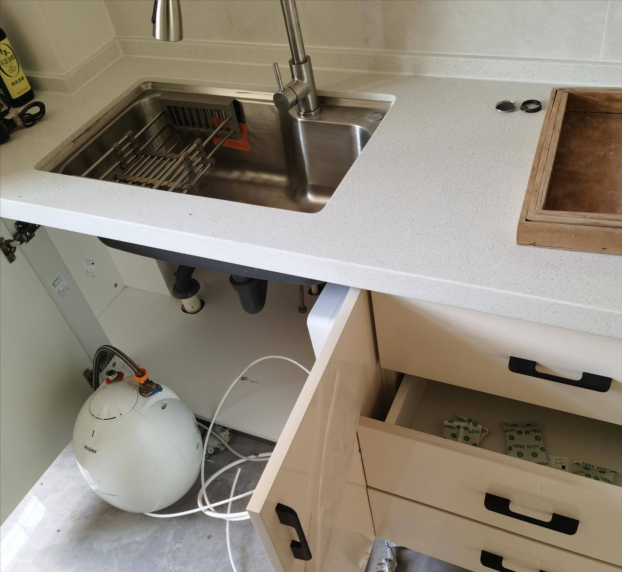 很多人踩了橱柜的坑，大都是有7点在装修前没问清楚，都知道吗？