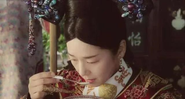 轻语妈妈|慈禧每天凌晨3点就起床,8点才上朝,中间这5小时她到底在做什么