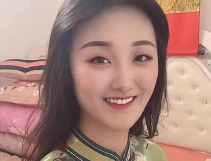 家装日志 朱单伟并不是不善言辞，离开陈亚男后，思路清晰开直播怒斥黑粉