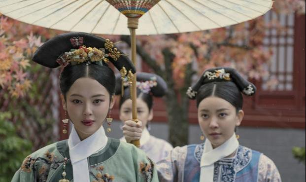 阳光语言矫正说|清宫的嫔妃脖子上都系一条白领有什么用?除了美观,更为方便皇帝