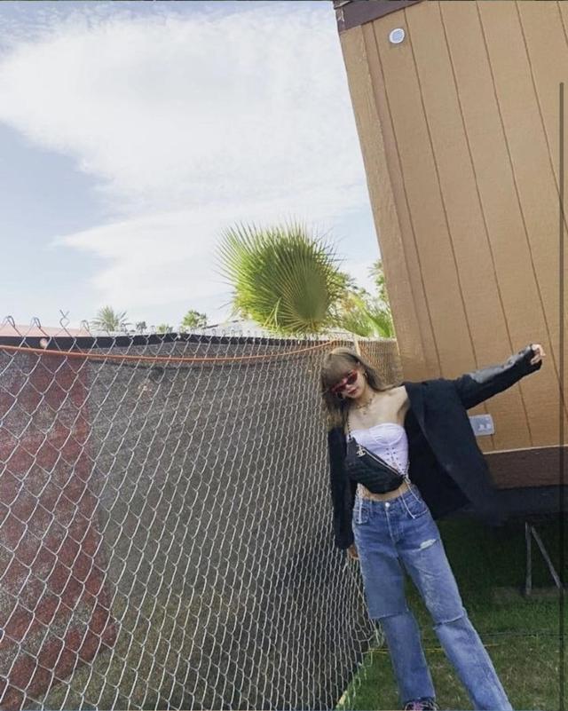 穿搭小可爱|Lisa不愧是“人间芭比”，私服穿搭可盐可甜，跟着lisa学起来！