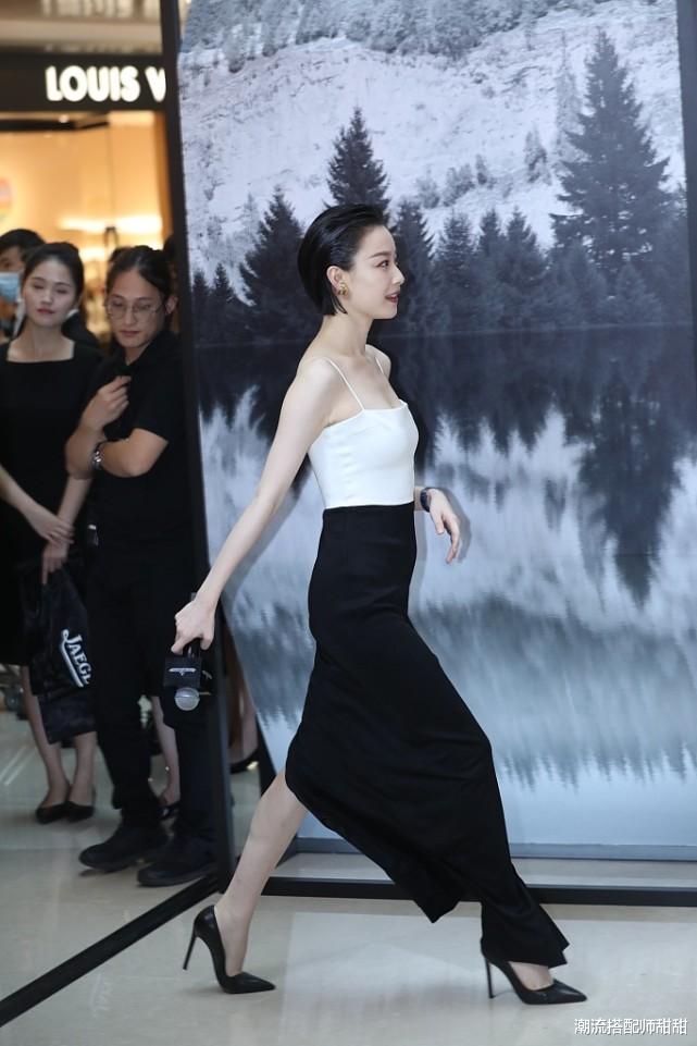 倪妮|倪妮真是把黑白搭配出了高级感，这么简单的颜色，却很高级