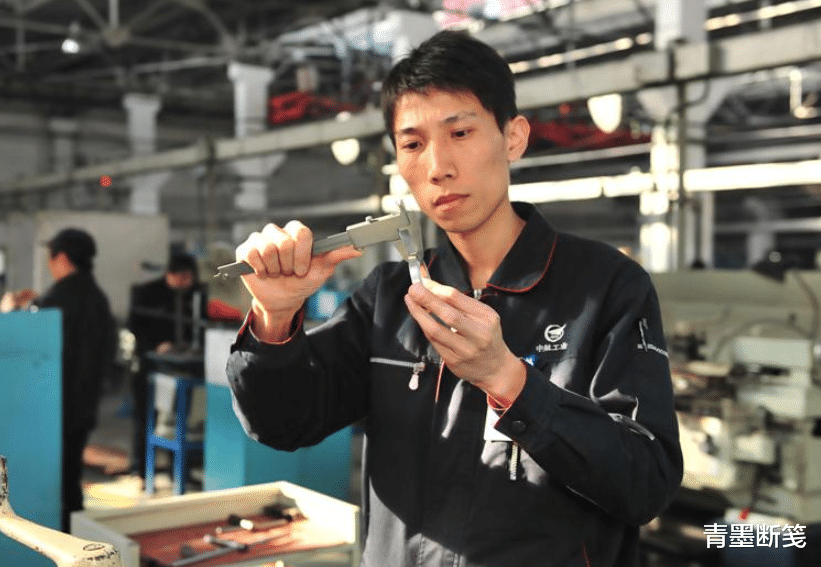 航空发动机|中国42岁顶级工匠，破解航空发动机难题，拒绝外企40万日薪