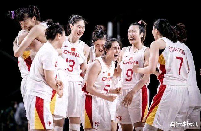 中国女篮|振奋人心！中国女篮突迎两条大喜讯，真是让球迷们倍感骄傲