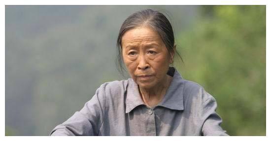 张少华|“丑娘”张少华虽丑，但女儿却美貌如花，女婿也是香港男星