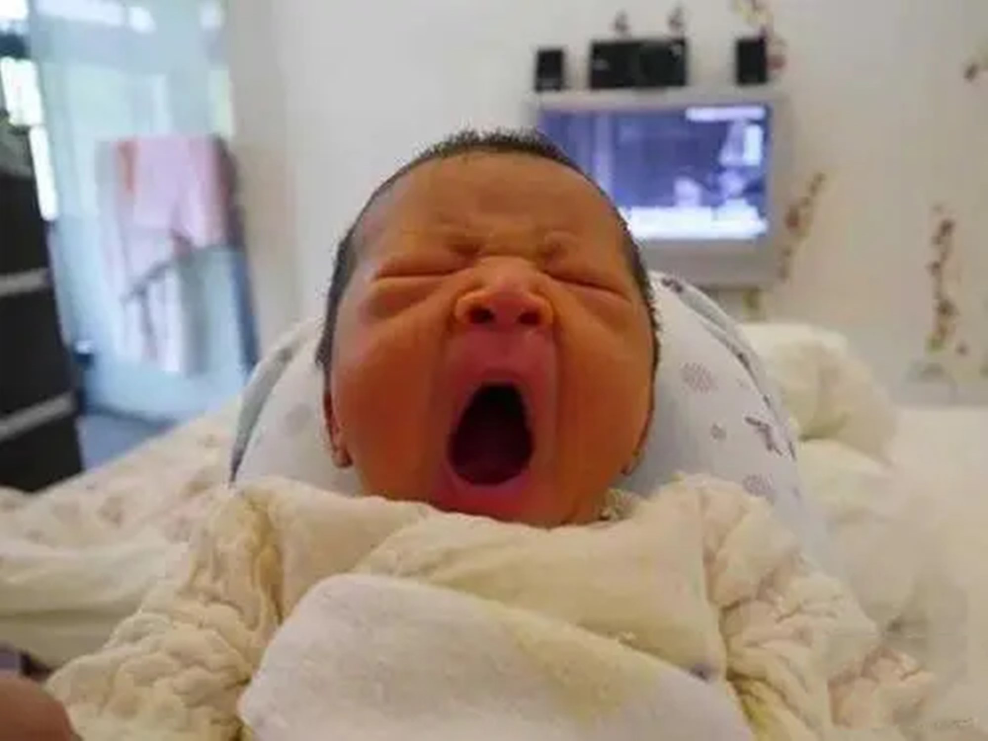 贝贝豆育儿课堂|宝宝0~4周发育标准出炉，饮食护理都有涉及，宝妈看看有没有达标