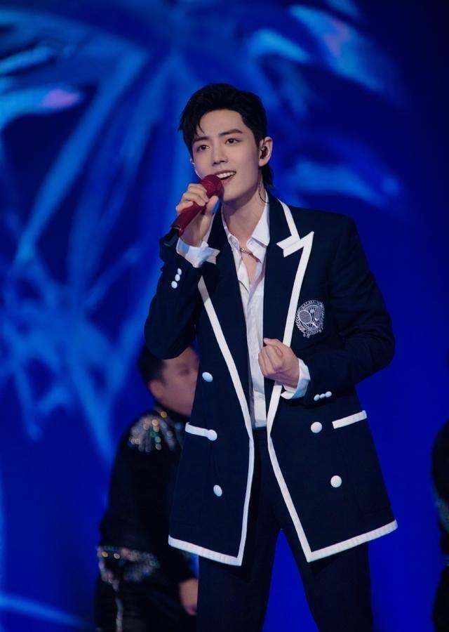 胡小小乖|鹅厂推波助澜，肖战拿下第18个代言！“京东电器代言人”官宣在即