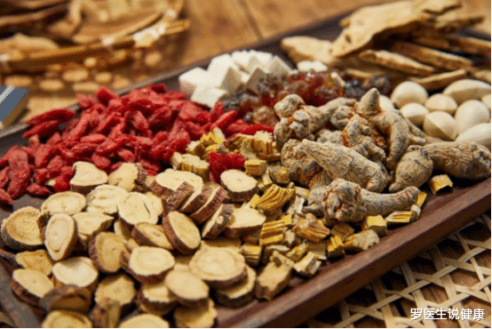 医生|女子患上甲状腺癌，医生：这种“水”1杯顶十斤肥肉，怎敢天天喝？