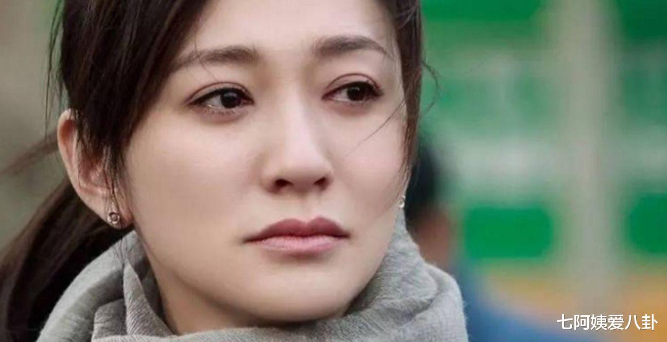 袁弘|李小冉,曾活在男友用针头抵住喉咙的恐慌中,如今45岁活成白富美