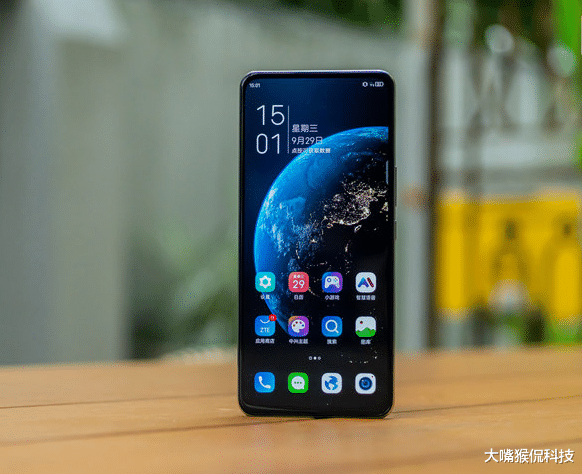 摄像头 512GB+骁龙870，屏下摄像头手机产品再添一款，会普及吗？