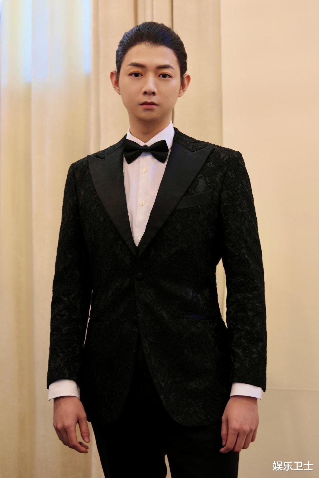 霍尊|霍尊手写信回应女友爆料，全文打感情牌疑似求放过，陈露直接省略号回复