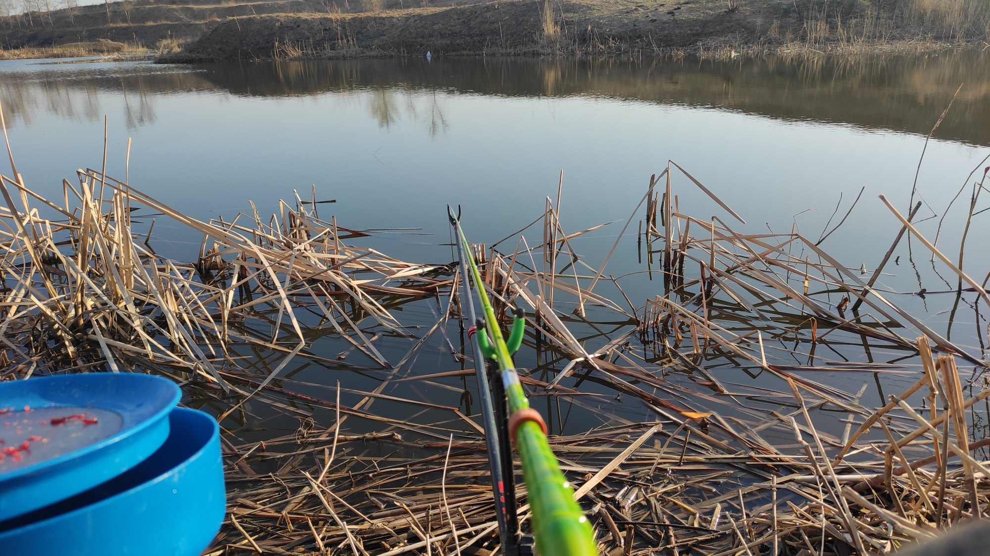 |一个人毁了一条河，这样的人要是多一些，钓鱼人将无处野钓。