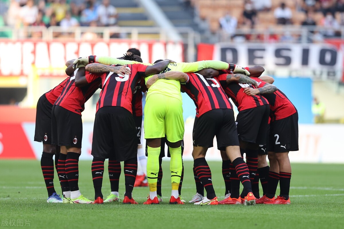 米蘭|米蘭轉(zhuǎn)會(huì)動(dòng)態(tài)：三員大將續(xù)約薪資有望增長(zhǎng)至300萬(wàn)歐，迪亞斯或被皇馬回購(gòu)