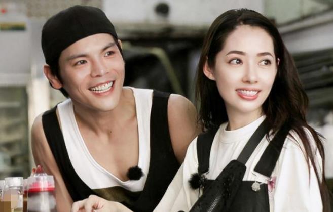 宋喆|有种“整容”叫郭碧婷生娃,向佐还是老样子,她却像换了个人