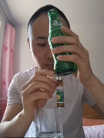 丁剑剑|“你是宁愿被骗走身体，还是愿意被骗走感情？”评论笑喷了，哈哈哈