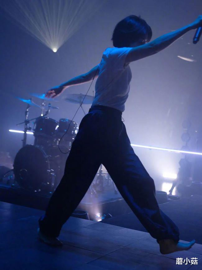 孙燕姿|被“封杀”4年后，她终于复出，娱乐圈要大地震了！