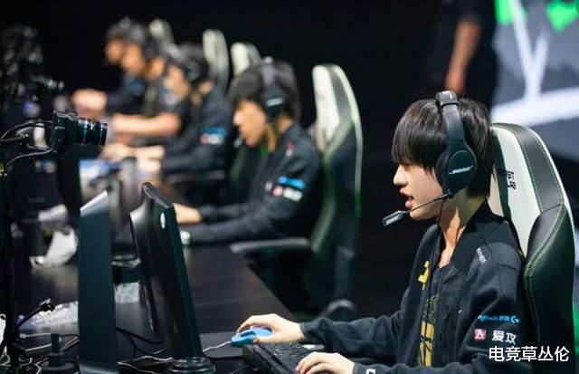 RNG|RNG卸磨杀驴刚夺冠就换教练？教练红米：感谢RNG给我的丰厚条件！