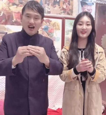 她很漂亮|大衣哥又增烦心事？小伟直言要找回面子：我不想再做木头人