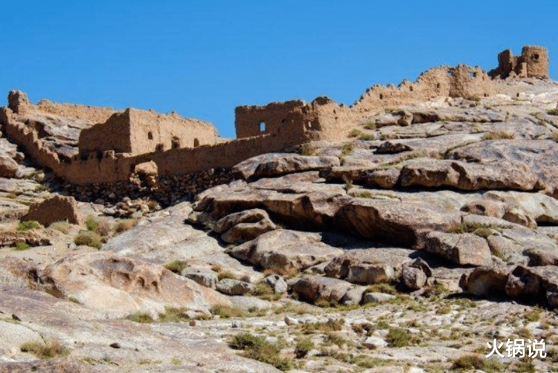 俄国|让中俄蒙都忌惮的人，为了防止他“转世”，其头颅被永久保留展览