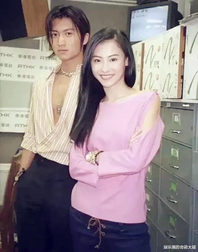 谢霆锋|谢霆锋直播间大谈婚姻观，语气坚定，不容置疑