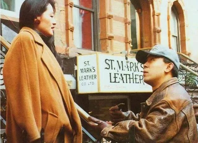 王姬|王姬：28岁嫁初恋，恩爱三十年生两子，幸福背后有心酸和悔恨