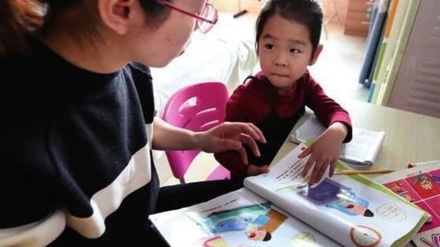 雪落无尘谈|小学生入学年龄有变动，以年限为准是真的吗？教育部的回应来了