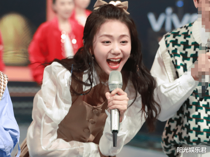 快乐大本营|《快乐大本营》这座山太高,新人女主持再美,也救不回收视率