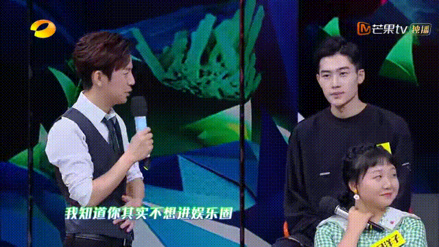 发际线|发际线男孩小吴，一年多没见，模样大变，看起来他过的不错