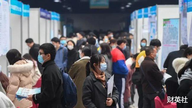 求职|四个行业月薪过万，但很“缺人”，找工作的不妨试试，待遇很好