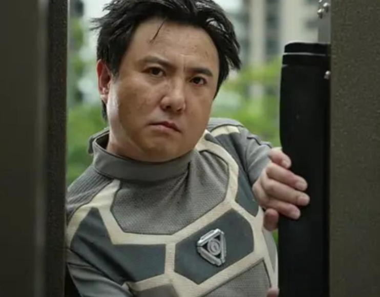 长津湖|杀疯了！《长津湖》破11项影史纪录，吴京或击败沈腾成200亿影帝