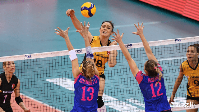 瓦基弗銀行|厲害！女排勁敵副攻大將10扣10中，助瓦基弗銀行歐冠兩連勝