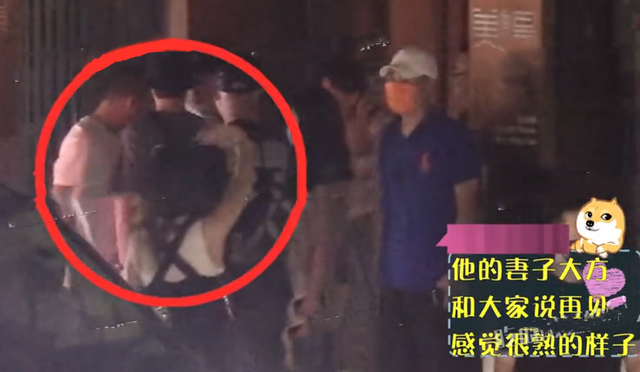 孙红雷|孙红雷带小15岁娇妻与友聚餐，饭后手牵手过二人世界，已相伴14年