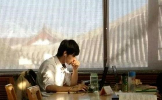 大学生|北大一学生吐槽学习“太累”，双非大学生表示：原来学霸也有烦恼