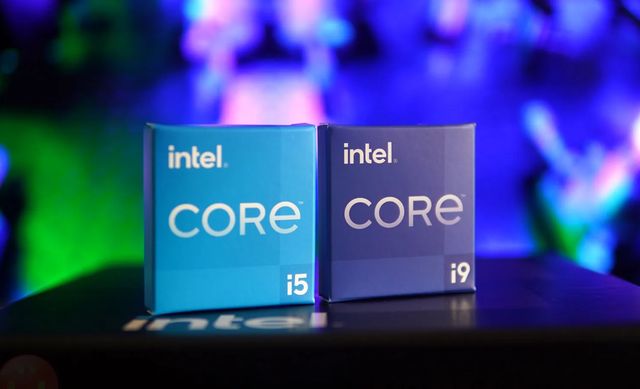 C++|看到新酷睿全线发布,是否想抄底上代产品?劝你趁早打消这个念头