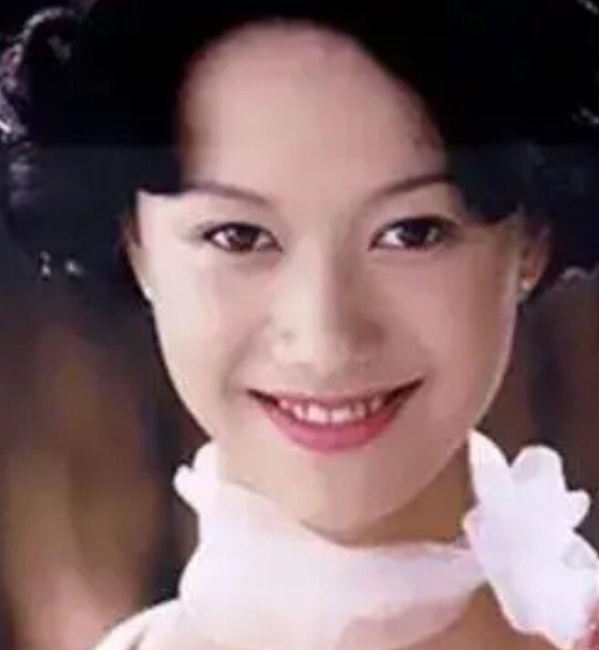 倪虹洁|她曾是《武林外传》最美演员，首代内衣名模，因广告太火被传变性