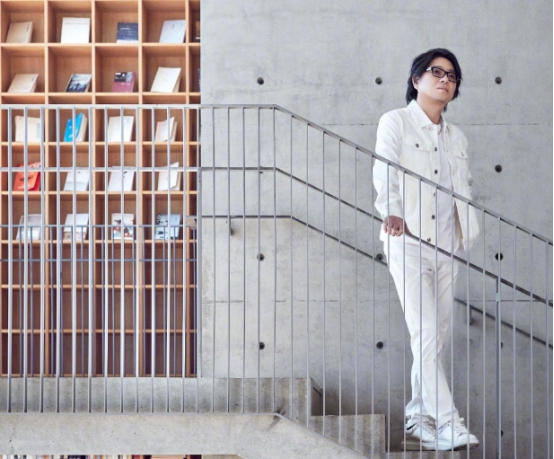 高晓松|暴瘦之后，高晓松精神抖擞，只是粗糙的脸拉垮了！