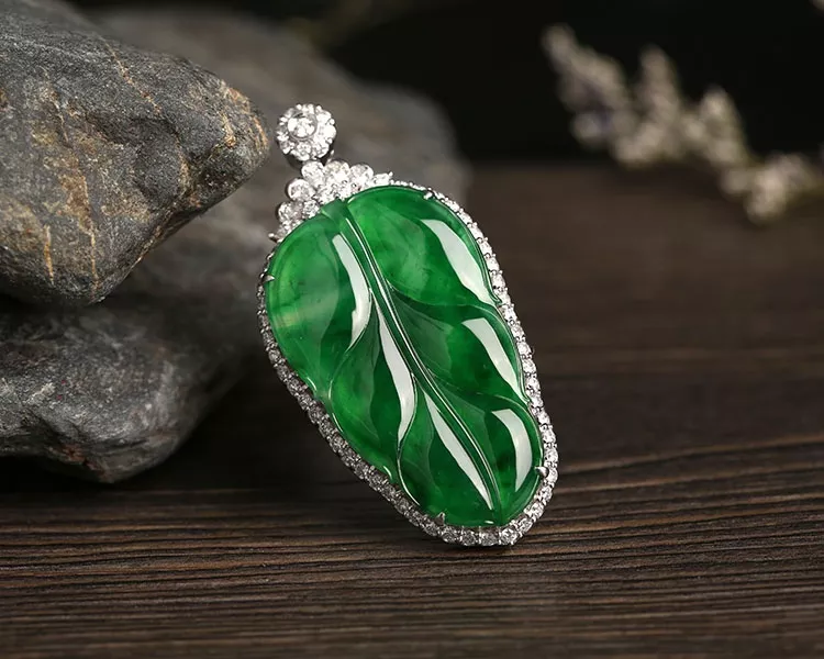 翡翠|翡翠不敢买？只是因为你不了解