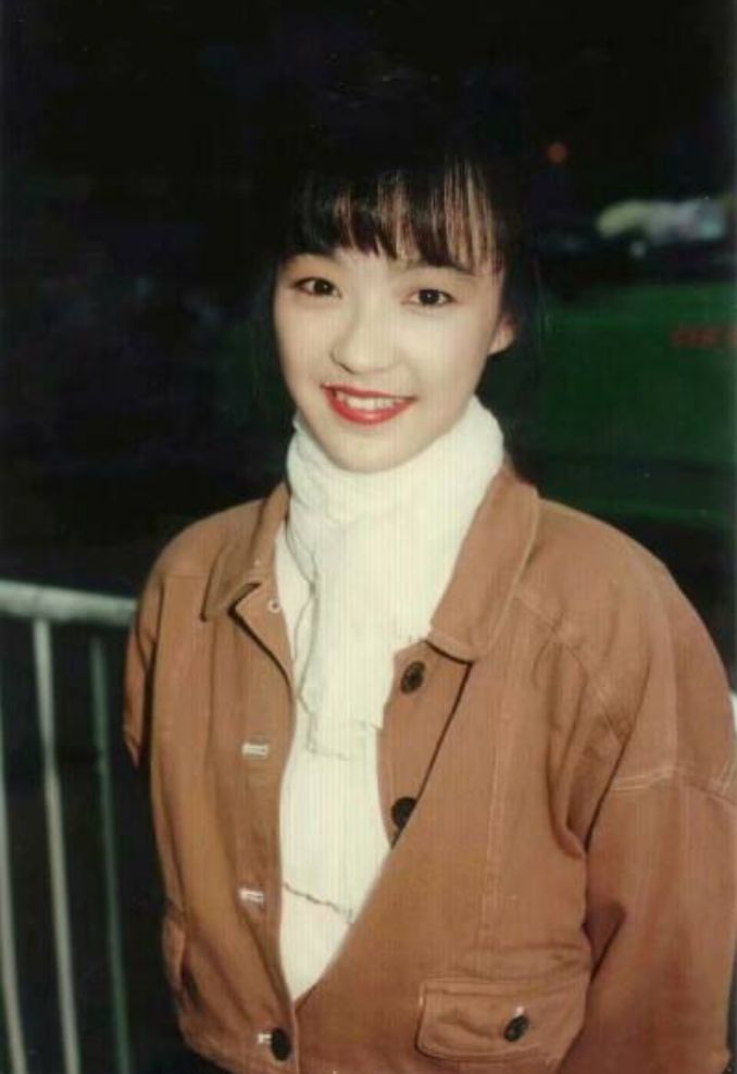 陈慧娴|陈慧娴：赢过梅艳芳的“香港公主”，3段恋情皆失败，56岁还未婚