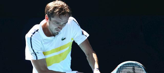 卢布列夫|19连胜！首进澳网半决赛！俄罗斯双雄内战，梅德韦杰夫30卢布列夫