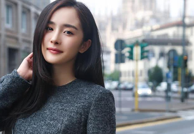 陈红|歌手陈红，从春晚常客到瘫痪在床，结束闹剧婚姻的她，如今怎么样了？