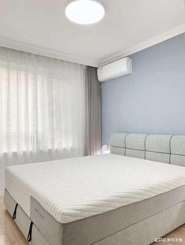 男主的83㎡新居，全屋“干净又舒适”，真心觉得越简单越耐看