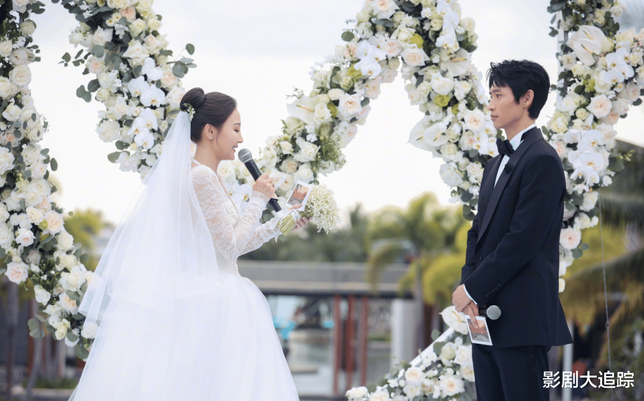 李冰冰|魏晨接亲现场照曝光,新娘于玮颜值不输女明星,两人深情对视甜爆