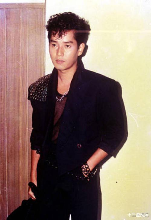 刘德华|谭咏麟遭遇桃色风波，大房为其念佛消灾，好友洪金宝认为不是事儿