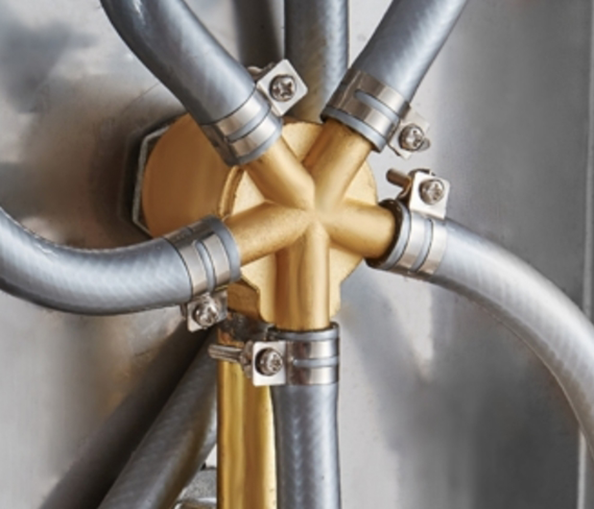 3个中看不中用的“卫生间”设计，又贵又难用，别再跟风走弯路！