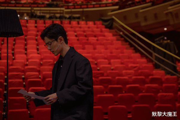 任嘉伦|“人气最高”男演员排行，任嘉伦第6，肖战跌至第3，榜首让人意外